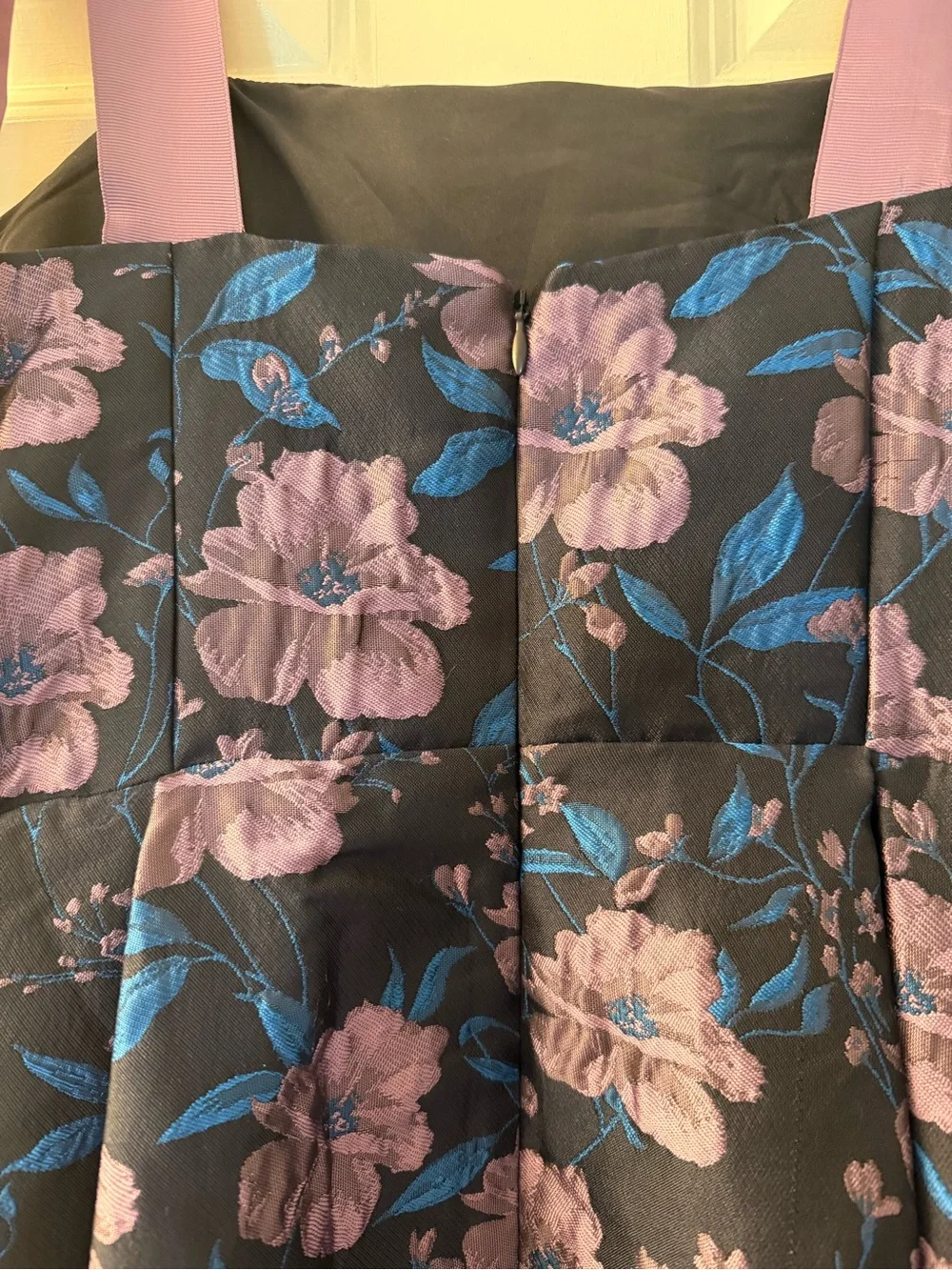 NWT Sugarlips Floral Jacquard Tie-Shoulder Pleated Midi Dress - Picture 15 of 15